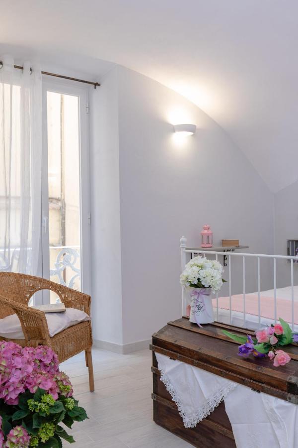 Apartmán La Casa Di Aneti Dolceacqua Exteriér fotografie